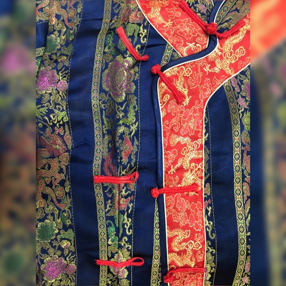 Qipao Silk Traditional Chinese Form Fit Dress - Picture 3 of 6